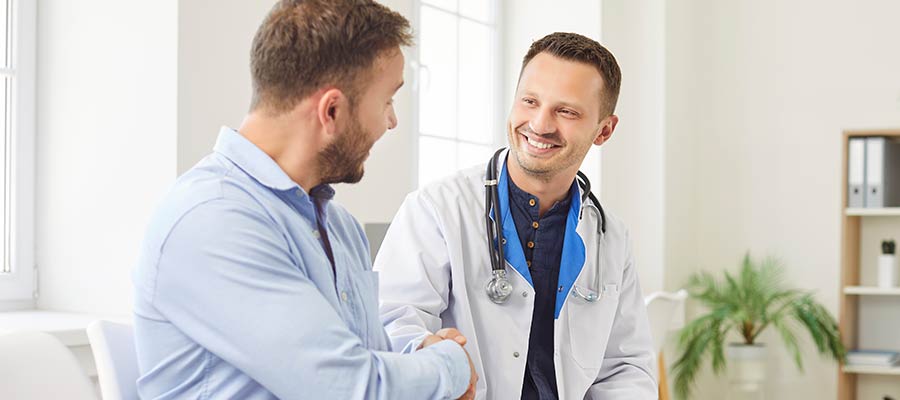 Chronic Wound Treatment Doctor Near Me in Bradenton, FL